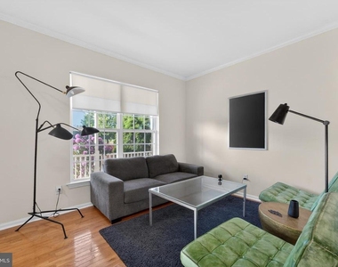 33 Lindley Drive - Photo Thumbnail 2