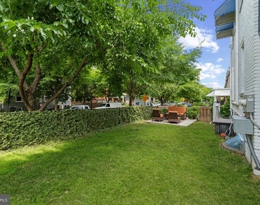 2339 3rd Street Ne - Photo Thumbnail 5