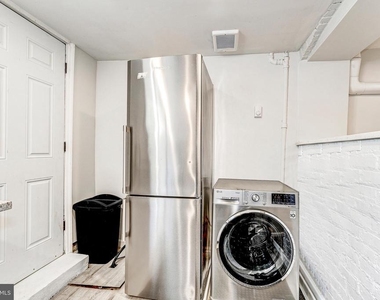 2339 3rd Street Ne - Photo Thumbnail 27