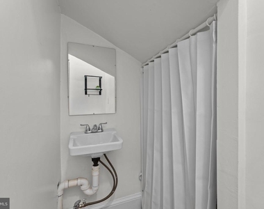 2339 3rd Street Ne - Photo Thumbnail 10