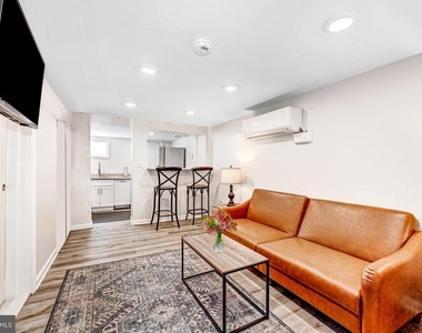 2339 3rd Street Ne - Photo Thumbnail 23