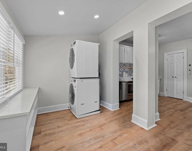 2339 3rd Street Ne - Photo Thumbnail 12