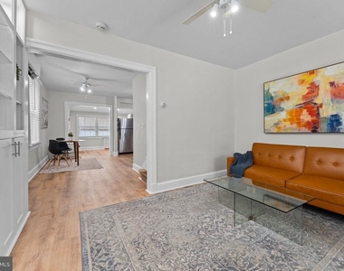 2339 3rd Street Ne - Photo Thumbnail 6