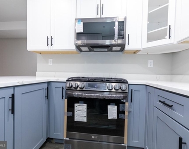 1321 Shepherd Street Nw - Photo Thumbnail 19