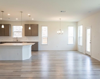 4653 Alfano Loop - Photo Thumbnail 11