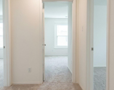 4653 Alfano Loop - Photo Thumbnail 23