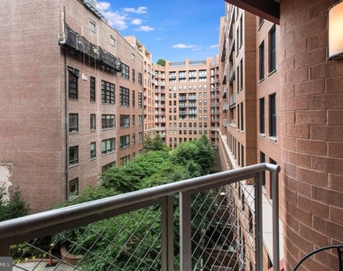 631 D Street Nw - Photo Thumbnail 19
