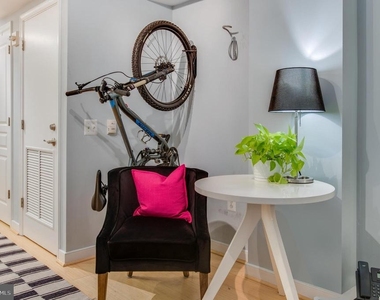 631 D Street Nw - Photo Thumbnail 5