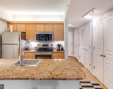 631 D Street Nw - Photo Thumbnail 17