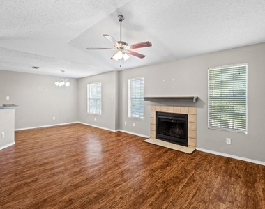 4208 Duval Rd - Photo Thumbnail 2