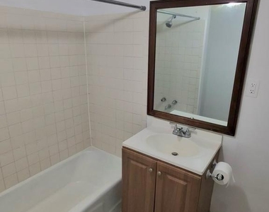 407 Lebaum Street Se - Photo Thumbnail 7
