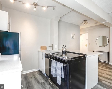 2141 I Street Nw - Photo Thumbnail 7