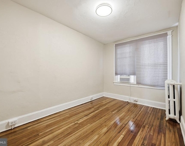 711 Harvard Street Nw - Photo Thumbnail 10