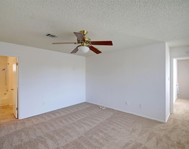 8800 Peppergrass Cv - Photo Thumbnail 26