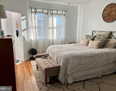 439 15th Street Ne - Photo Thumbnail 8