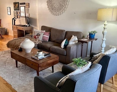 439 15th Street Ne - Photo Thumbnail 1
