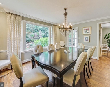 4831 Calvert Street Nw - Photo Thumbnail 11
