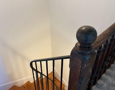 123 7th Street Ne - Photo Thumbnail 9