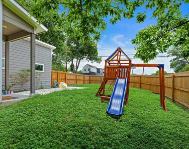 7600 Carver Ave - Photo Thumbnail 33