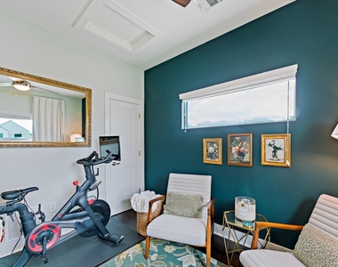 7600 Carver Ave - Photo Thumbnail 22