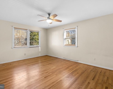 3638 Alton Place Nw - Photo Thumbnail 13