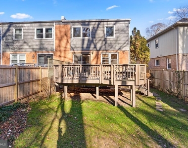 3638 Alton Place Nw - Photo Thumbnail 39