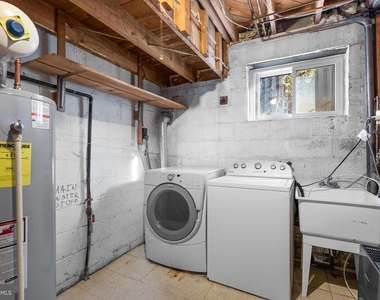 3638 Alton Place Nw - Photo Thumbnail 36