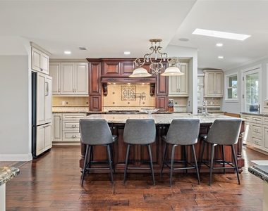 17700 N Rim Dr - Photo Thumbnail 15