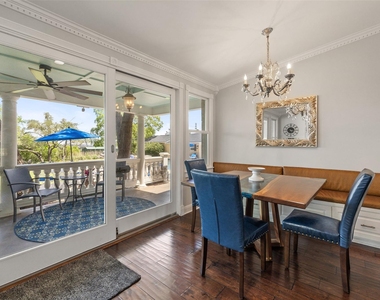 17700 N Rim Dr - Photo Thumbnail 16