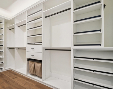 2518 Watkins Way - Photo Thumbnail 13