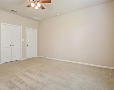 1013 Fred Couples Ct - Photo Thumbnail 18