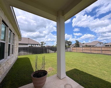 150 Patrick Herndon Dr - Photo Thumbnail 19