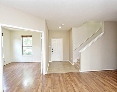 1220 Apollo Cir - Photo Thumbnail 2