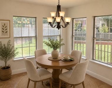 11210 Kingsgate Dr - Photo Thumbnail 10