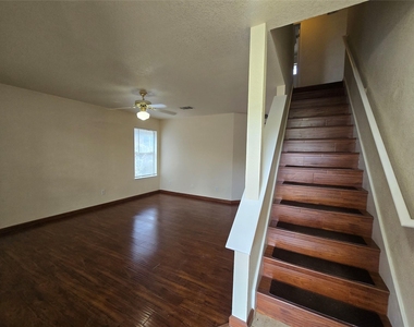 505 Shant St - Photo Thumbnail 20
