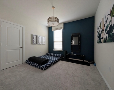511 Hoot Owl Ln S - Photo Thumbnail 22