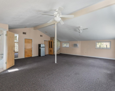 3309 Westhill Dr - Photo Thumbnail 21