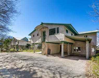 3309 Westhill Dr - Photo Thumbnail 30