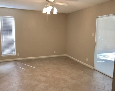 7922 N Ridgeline - Photo Thumbnail 4