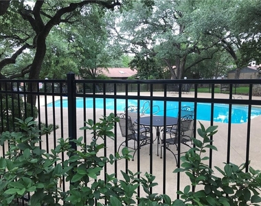 7922 N Ridgeline - Photo Thumbnail 12