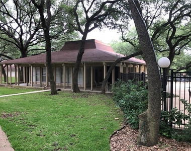 7922 N Ridgeline - Photo Thumbnail 10