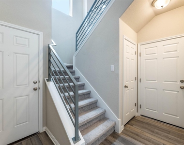 12008 Tolson Dr - Photo Thumbnail 19