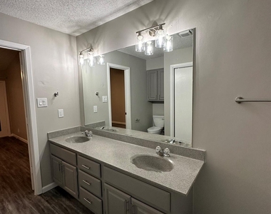295 Mooring Cir - Photo Thumbnail 22