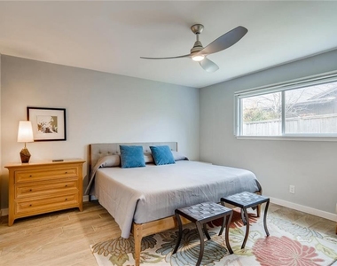 2403 Aldford Dr - Photo Thumbnail 9