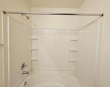 7020 Doyal Dr - Photo Thumbnail 9