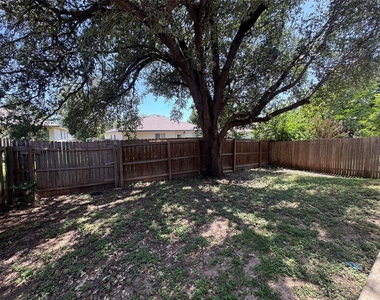7020 Doyal Dr - Photo Thumbnail 20