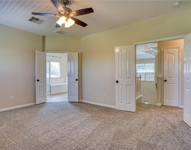 1107 Middle Brook Dr - Photo Thumbnail 21