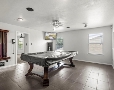 4405 Bandice Ln - Photo Thumbnail 5