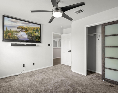 4405 Bandice Ln - Photo Thumbnail 20
