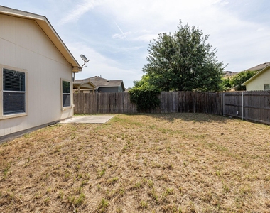 190 Quarter Ave - Photo Thumbnail 23